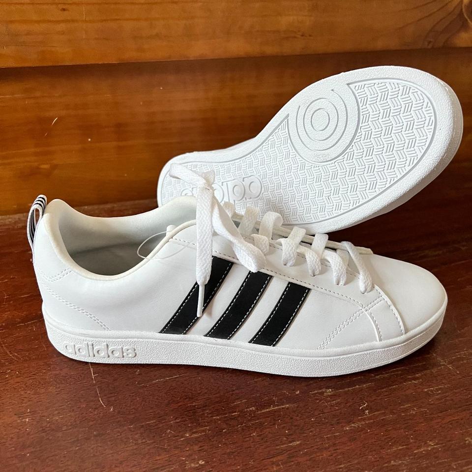 Adidas shoes stripes hot sale on one side