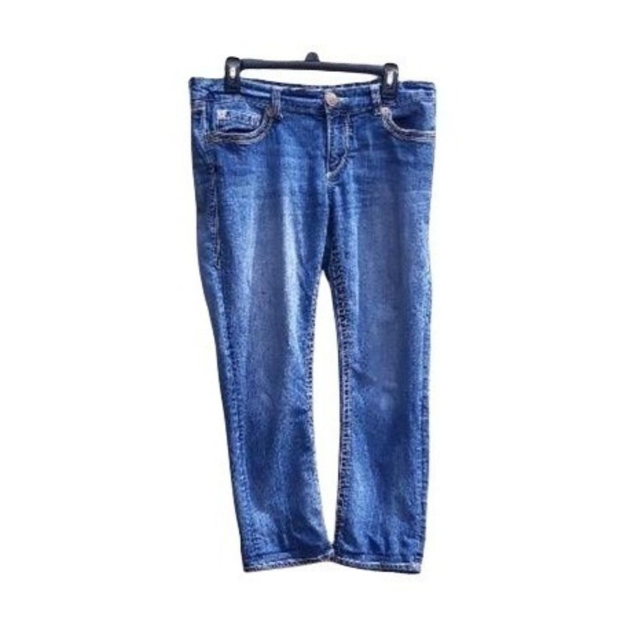 Women's Size 8 jeans at Seven7 Jeans