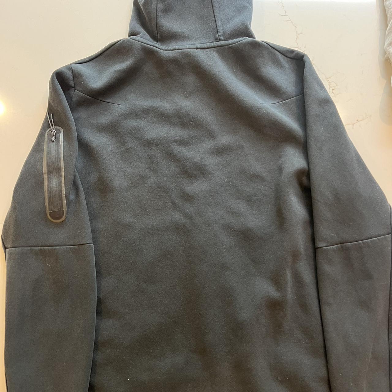 xl nike tech