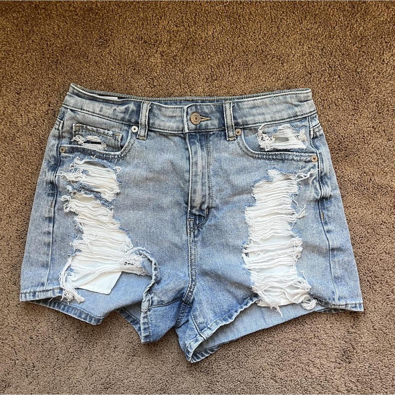 American Eagle medium/light wash denim