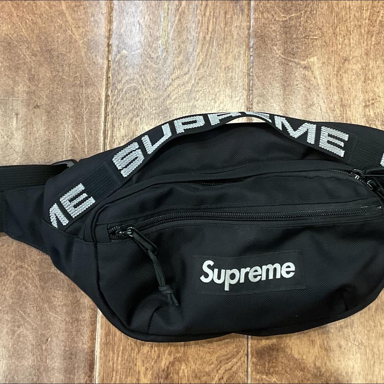 Supreme Waist Bag SS21 #supreme #Waist Bag #SS21 - Depop