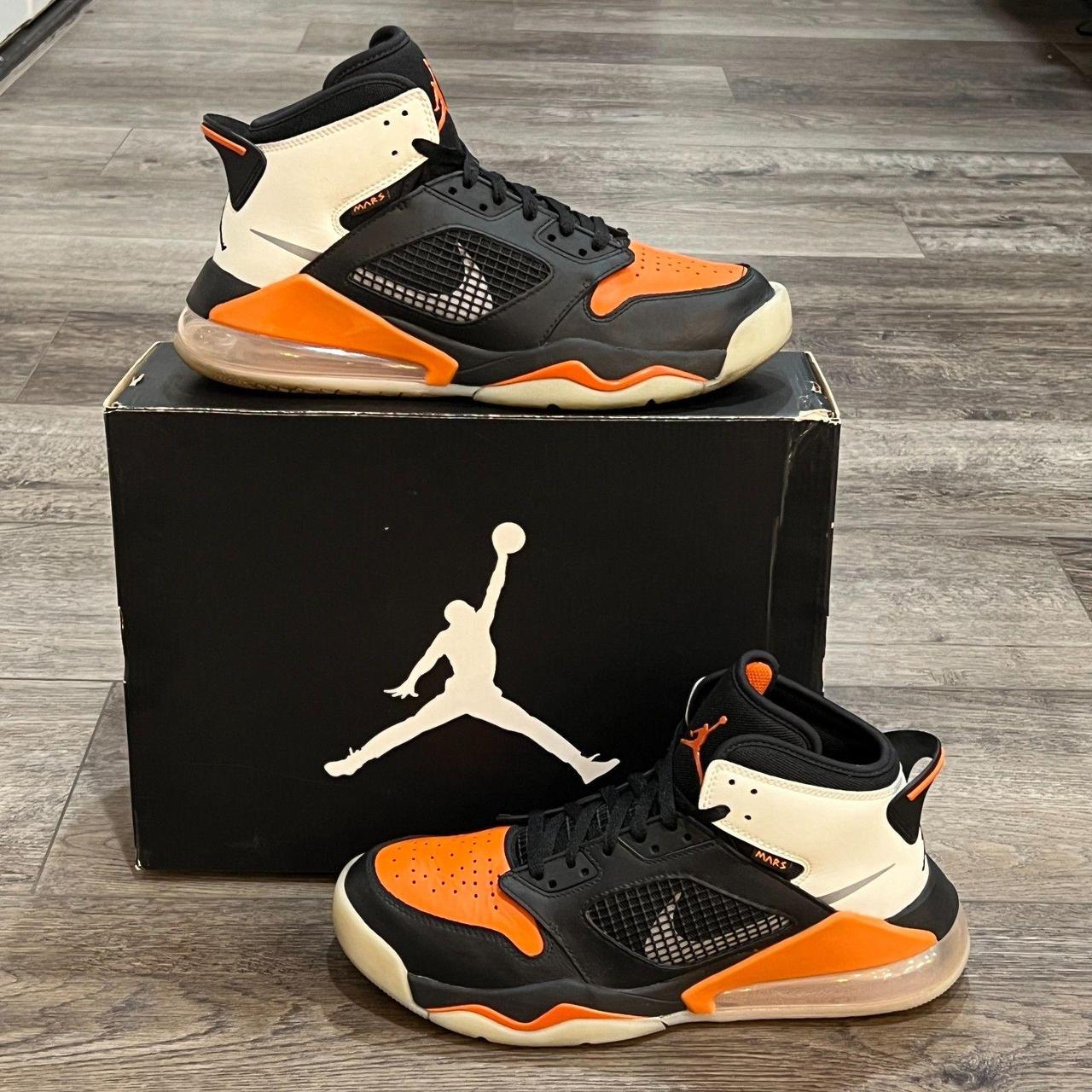 Jordan mars 270 orange best sale