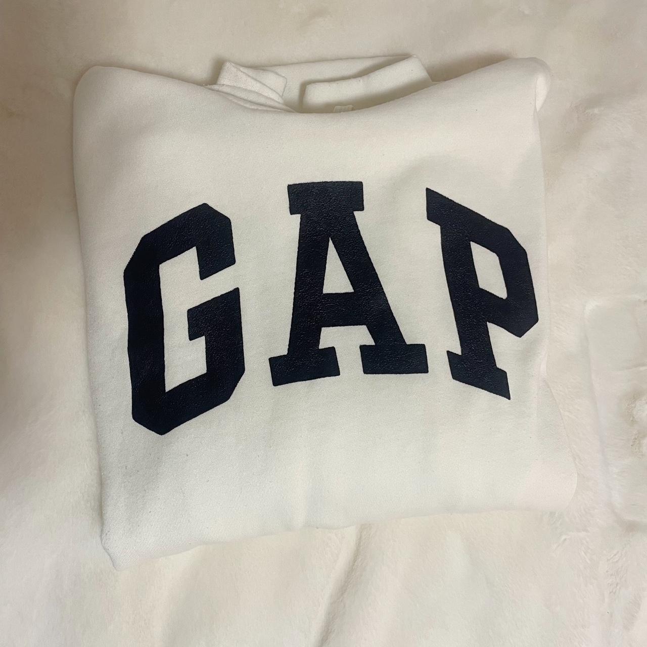 cream gap hoodie never worn size: medium - Depop