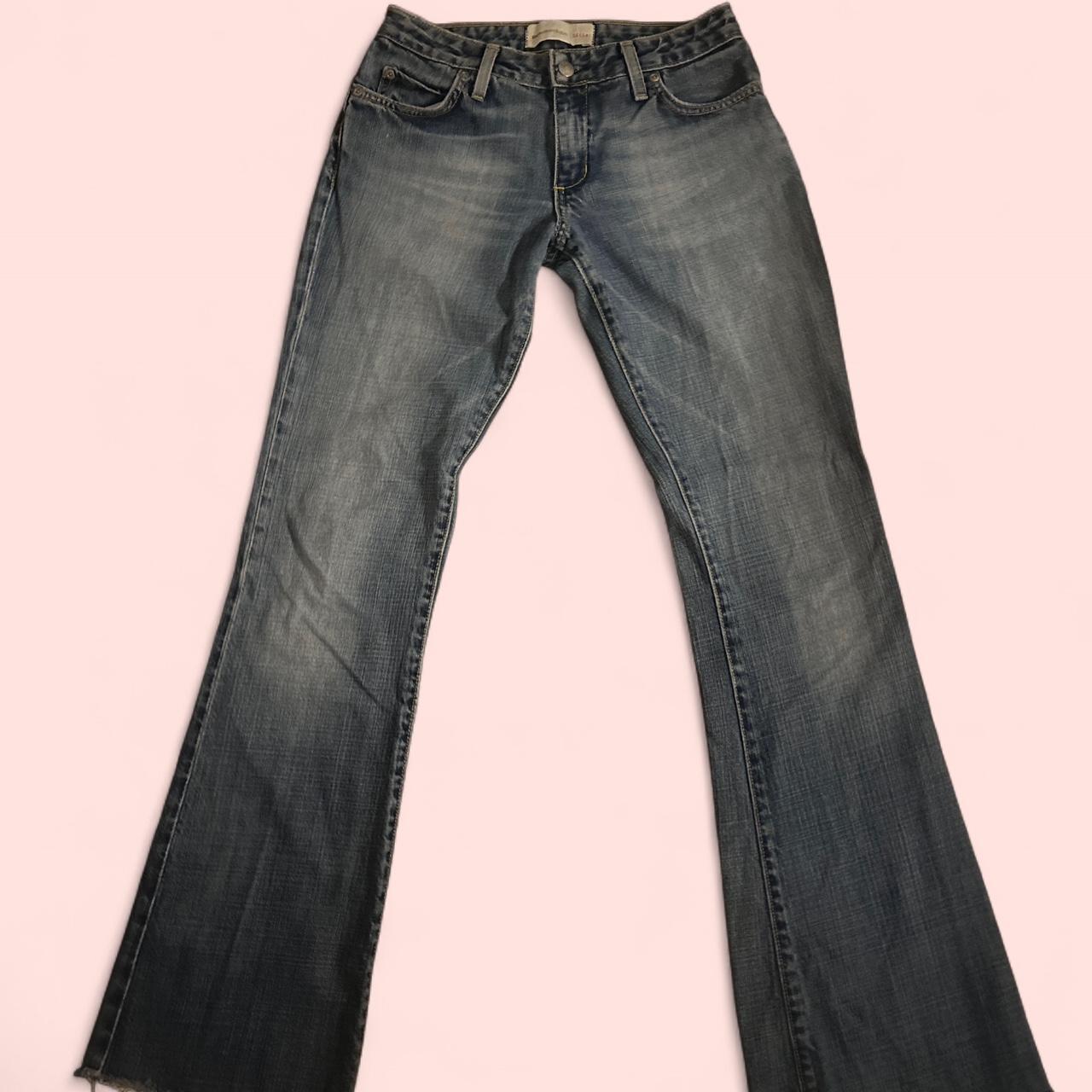 item listed by itz3lvx