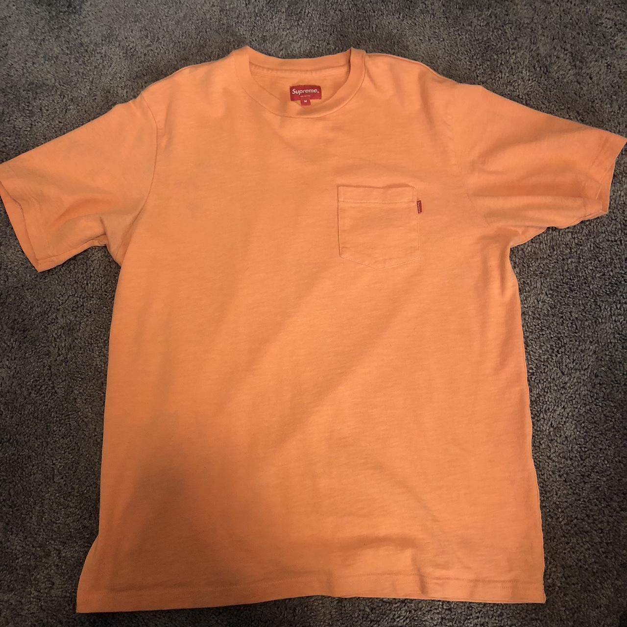 Supreme Women's Tshirt Depop