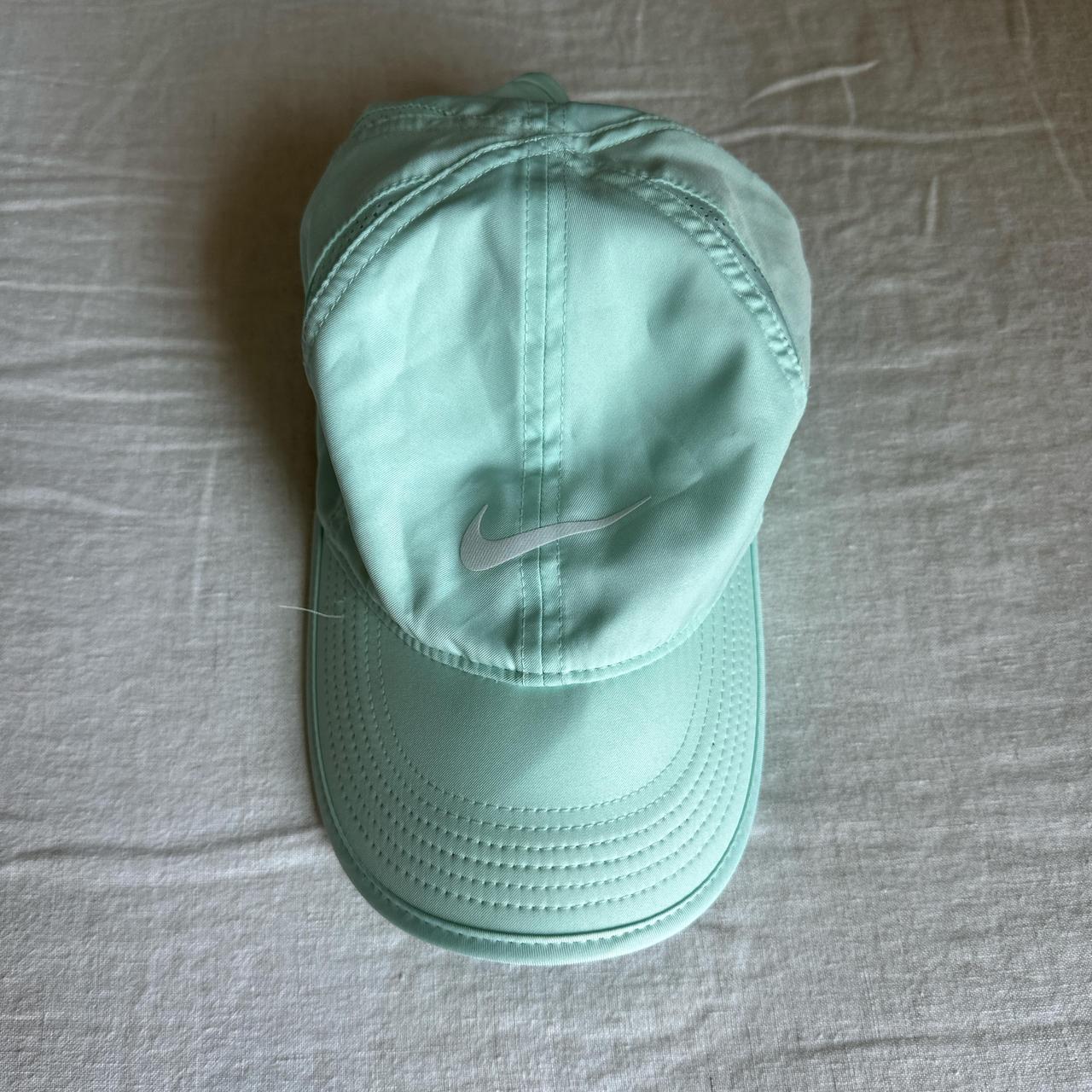 Mint green nike hat online