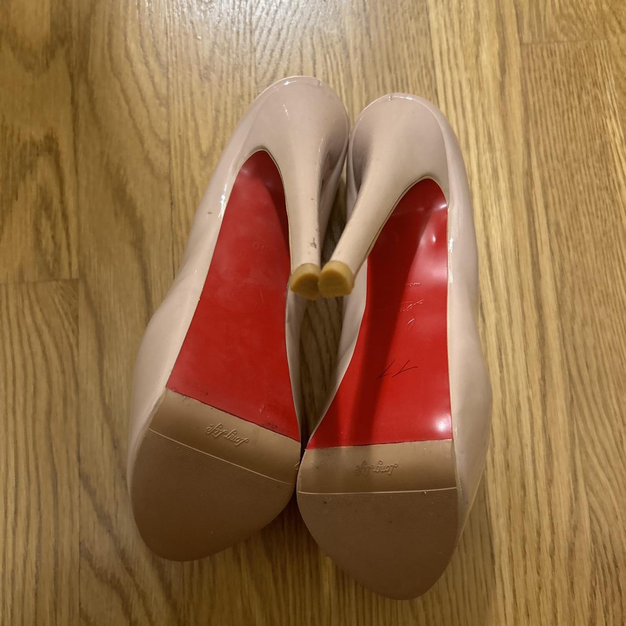 high heels pumps beige