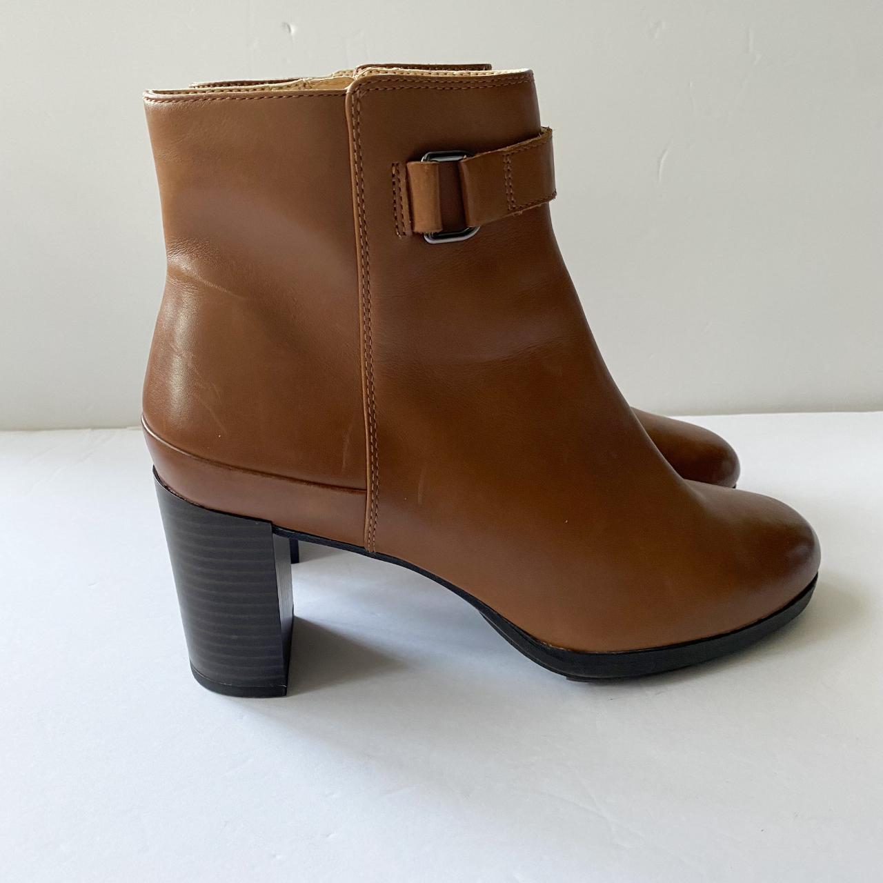 Clarks best sale brown booties