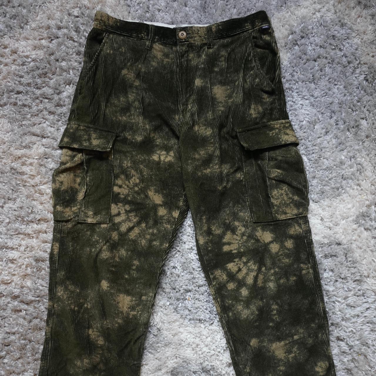 Vans on sale camo pants