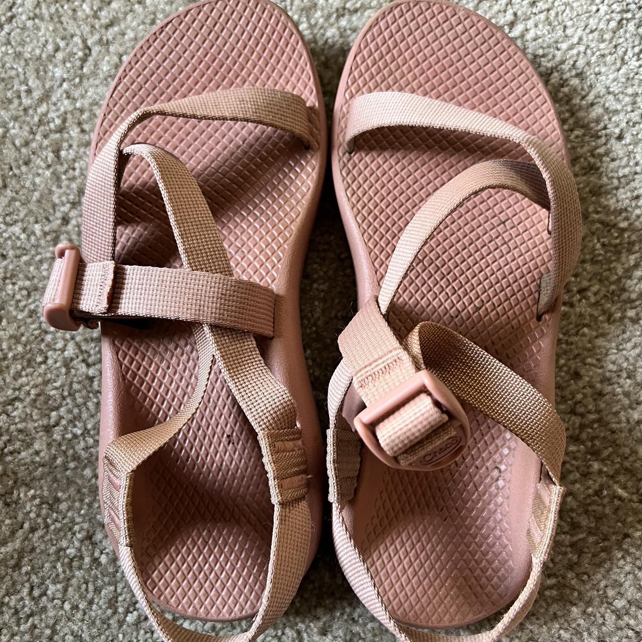 chacos pink