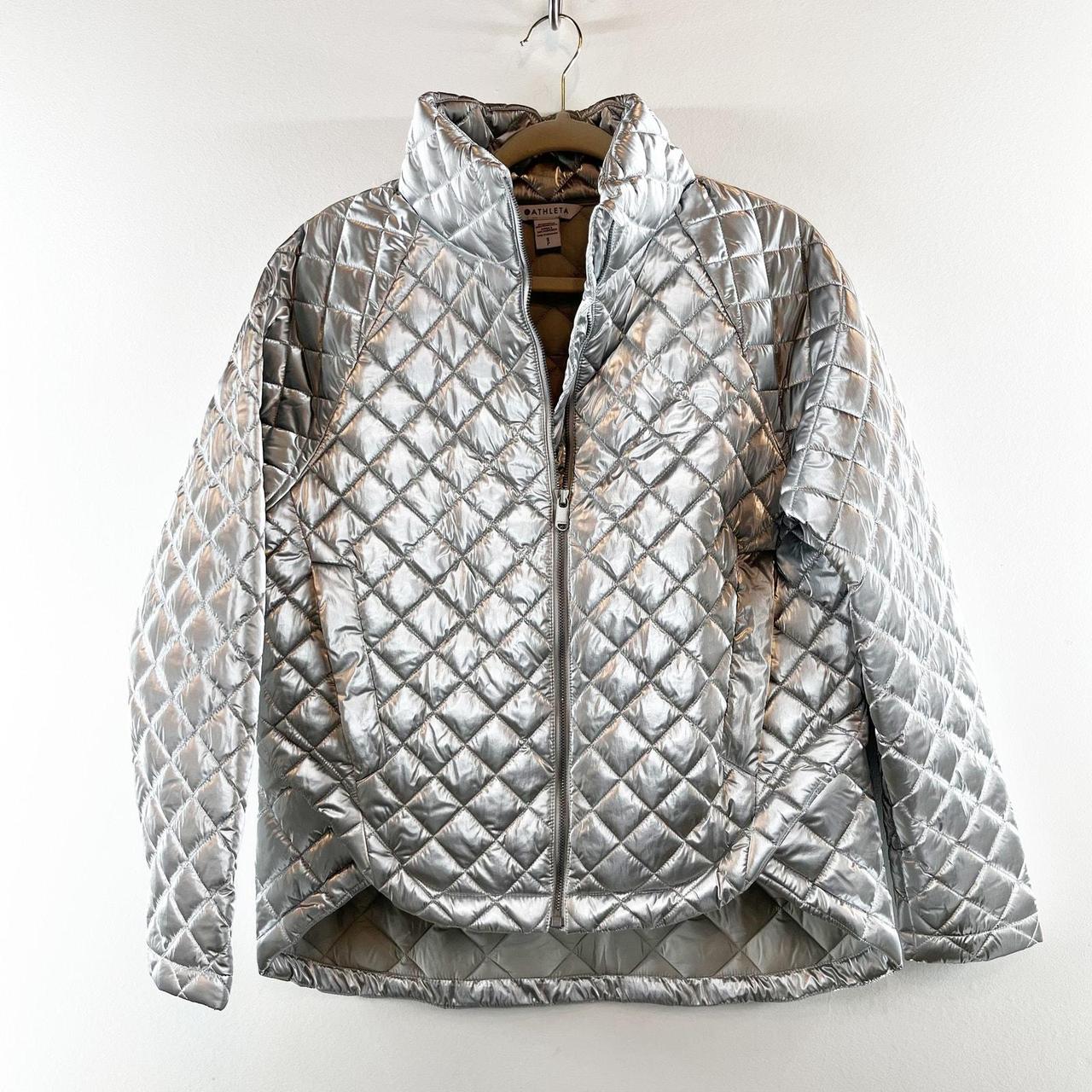 item listed by baystateboutiqueconsignment