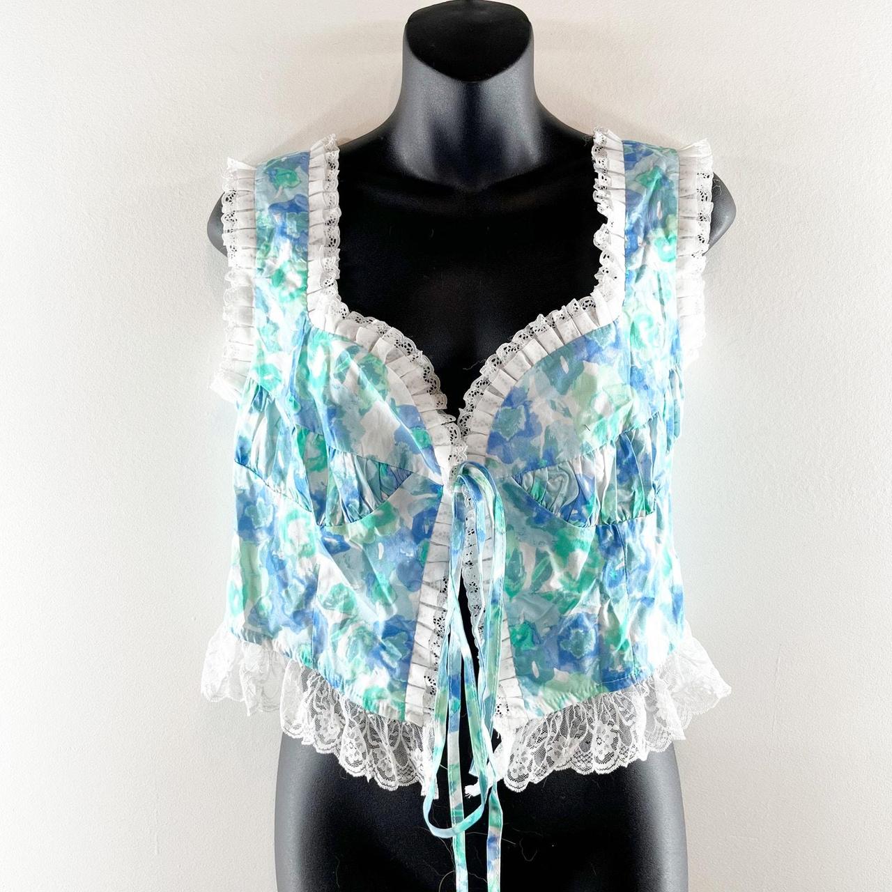 item listed by baystateboutiqueconsignment