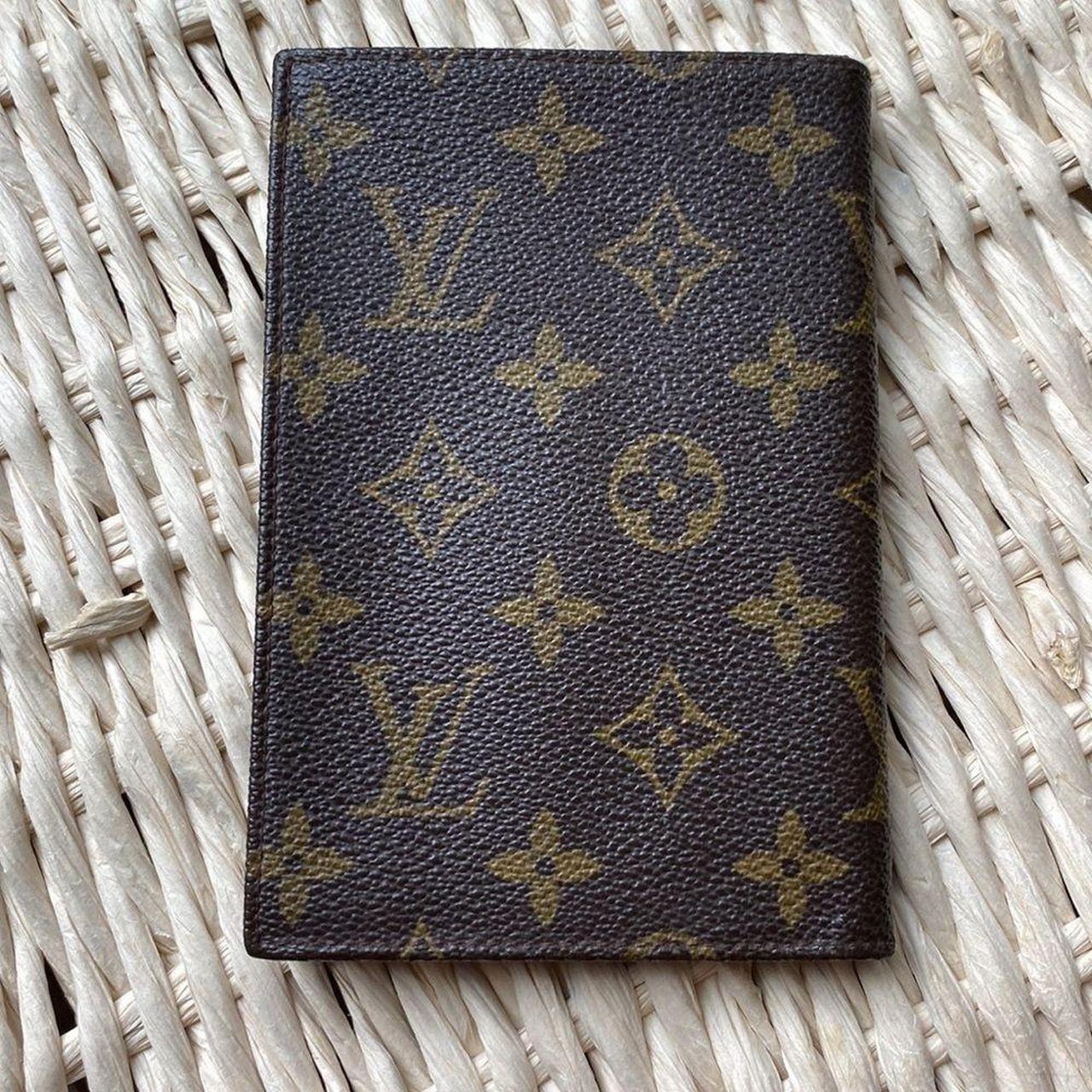 Louis Vuitton Women's Brown and Gold Wallet-purses (2)