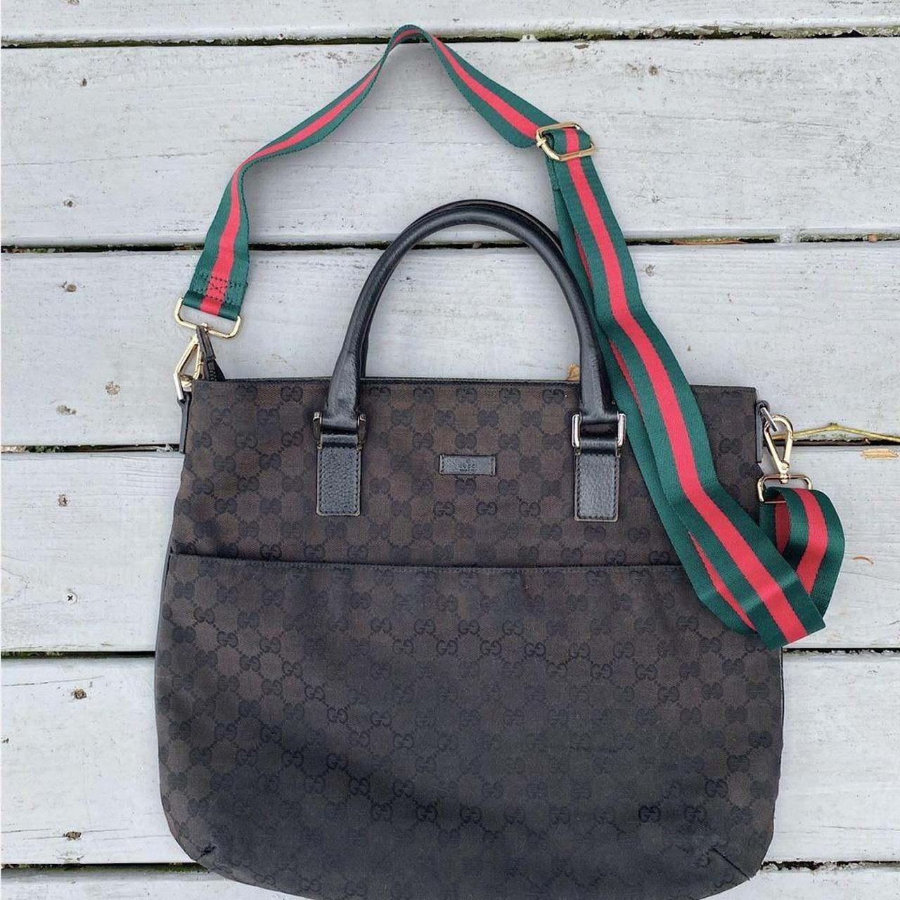 Gucci Women's Black and Grey Bag