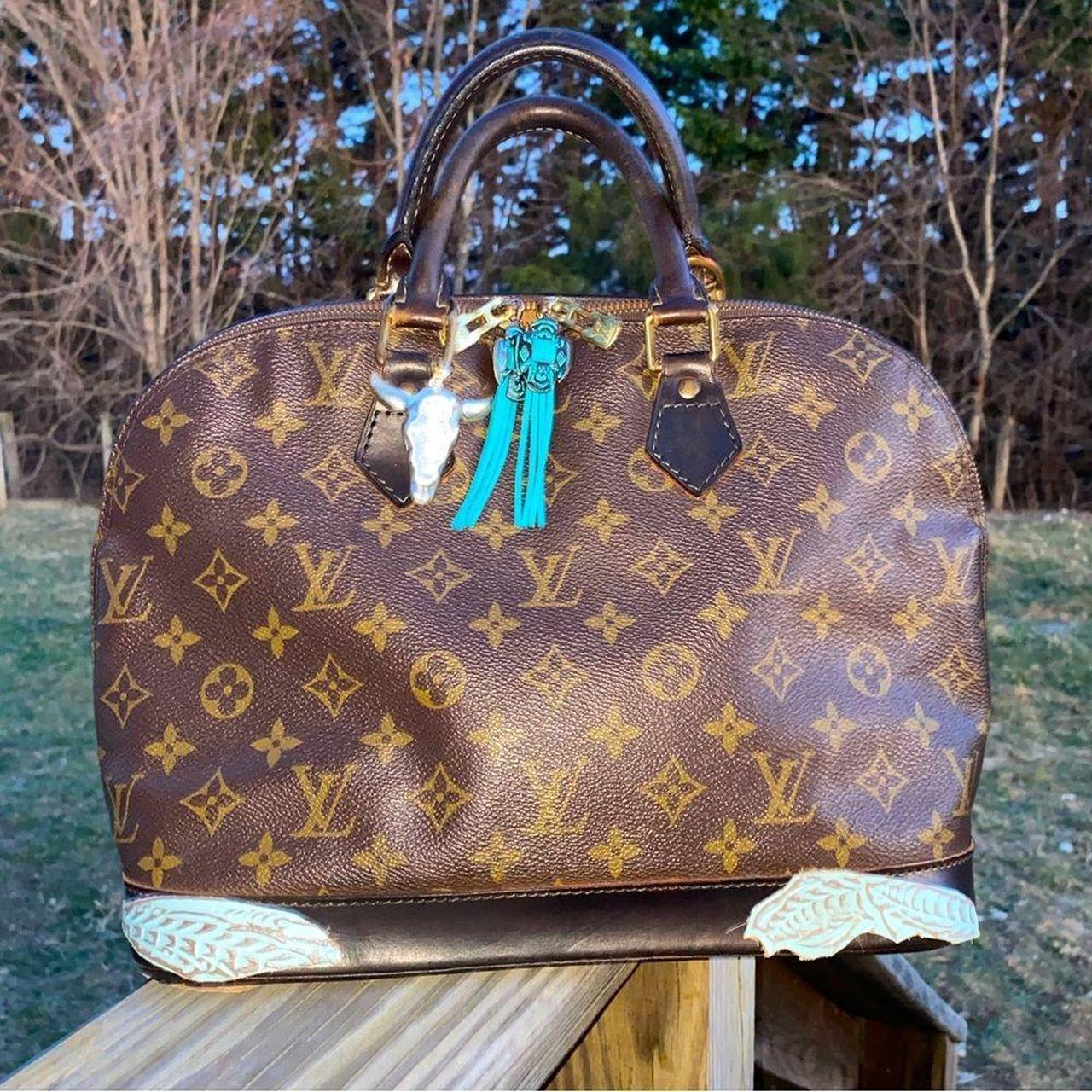 Louis Vuitton Women's Brown and Gold Bag (2)