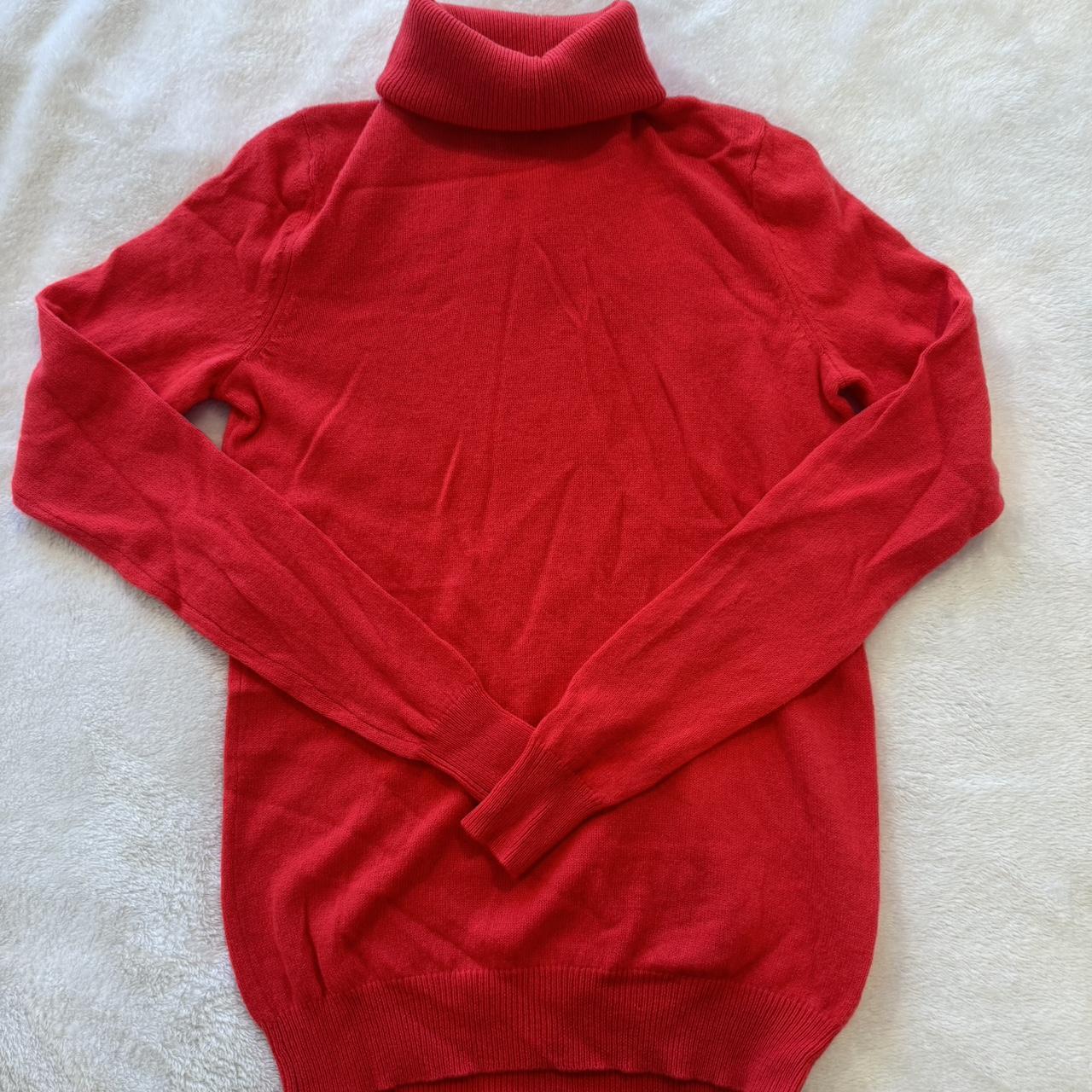 Bloomingdales red cashmere cheapest turtleneck sweater