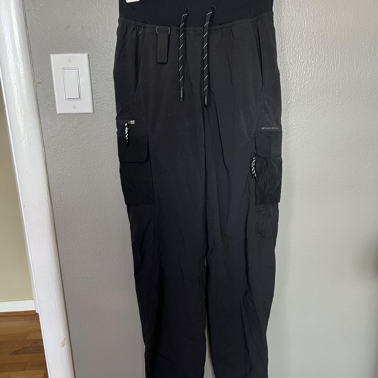 Lululemon cargo pants - Depop