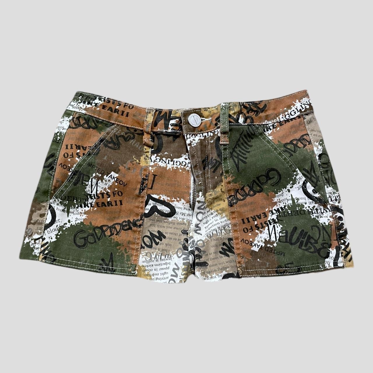 item listed by y2kammie