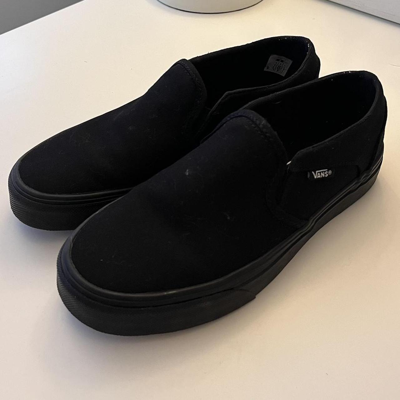 Vans Women's Black Trainers | Depop