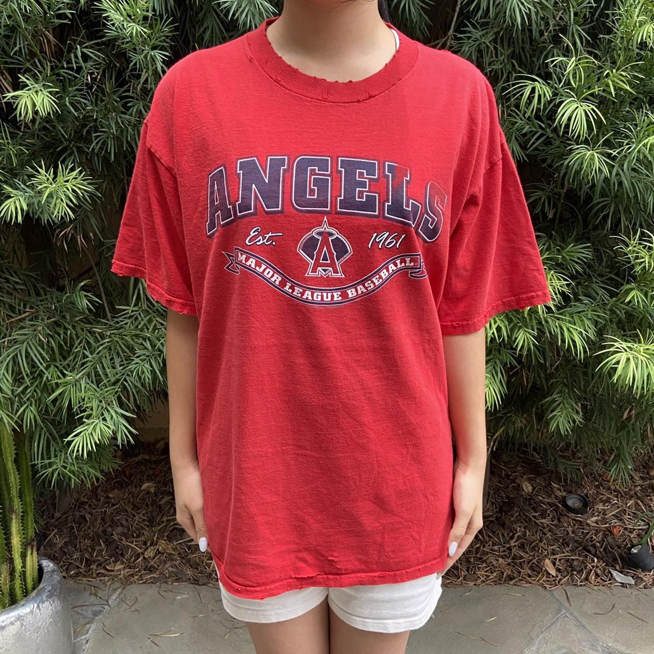 Angels MLB T-Shirt, Angels MLB Red Distressed short