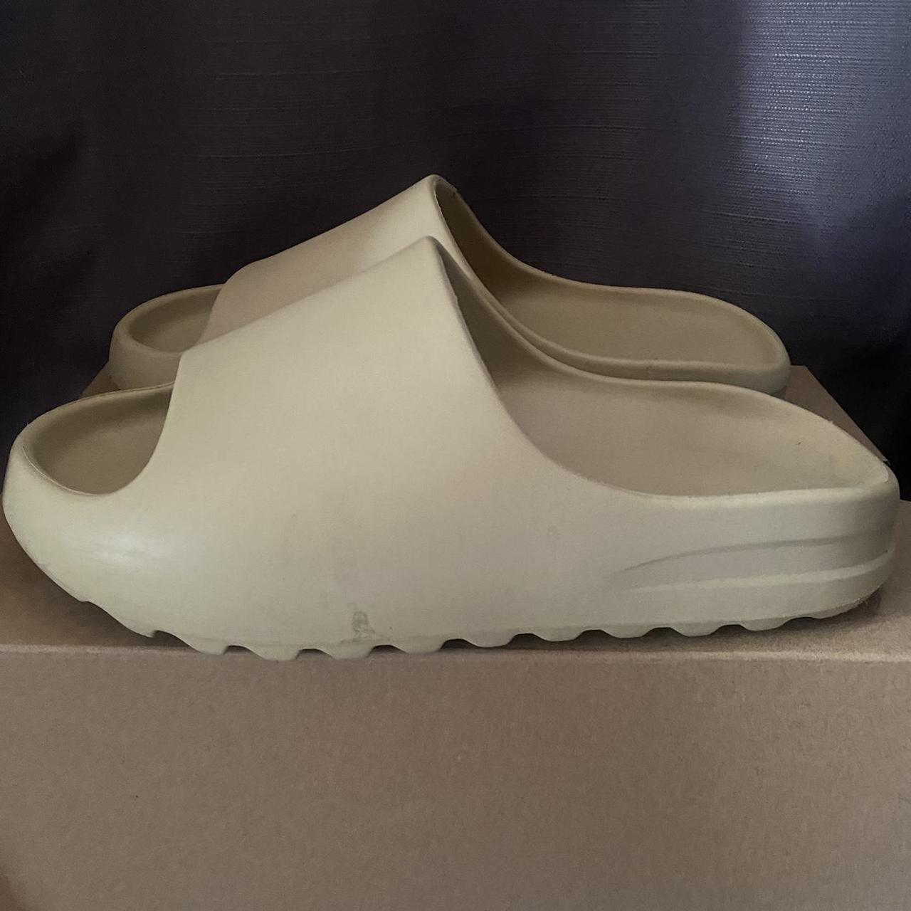 Beige Slides No Box Some slight creasing - Depop