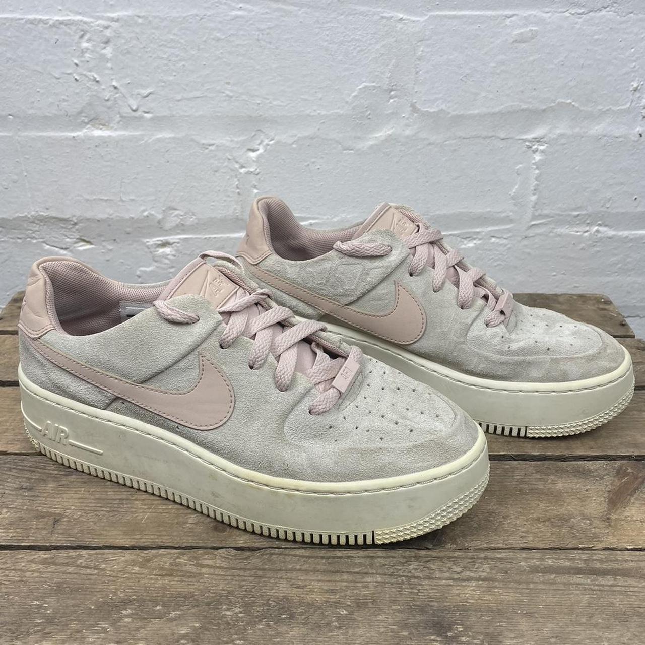 Af1 on sale suede pink