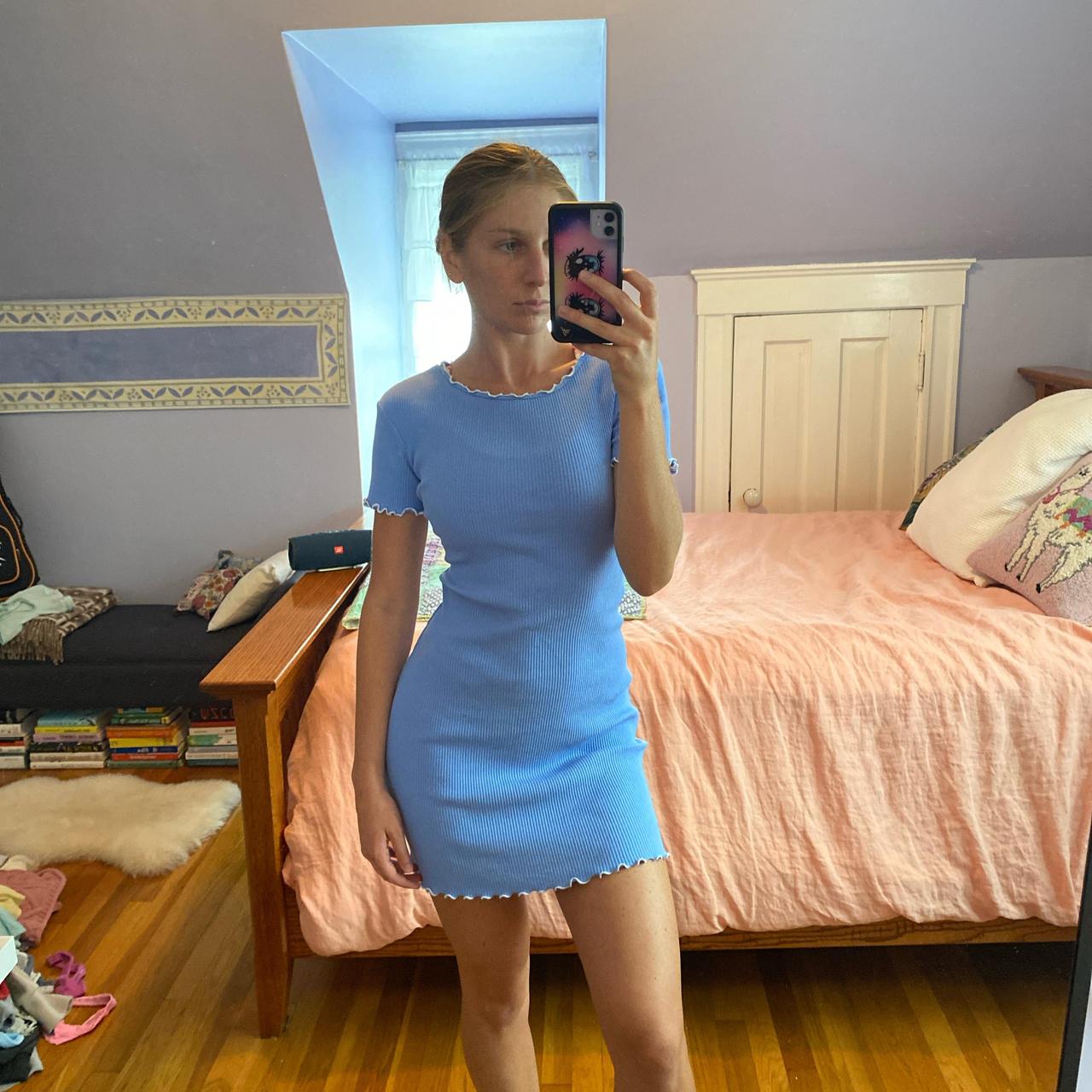 item listed by elenaaillon