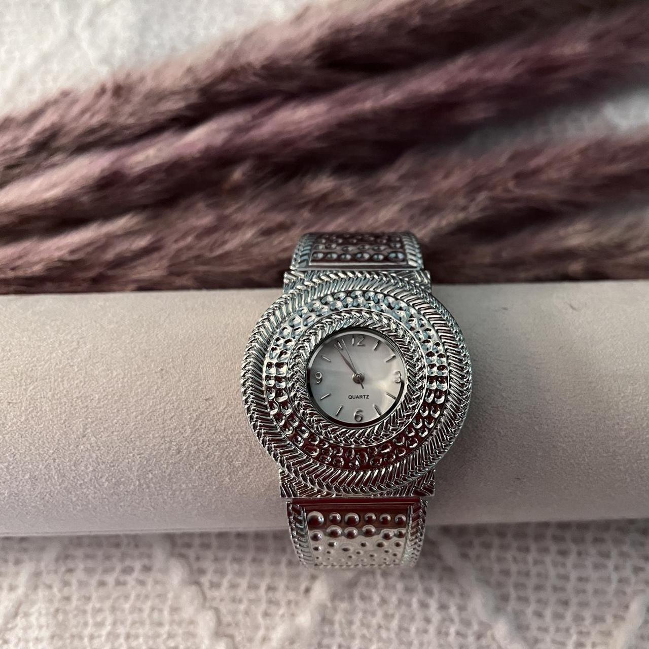 Chunky silver watch ladies hotsell