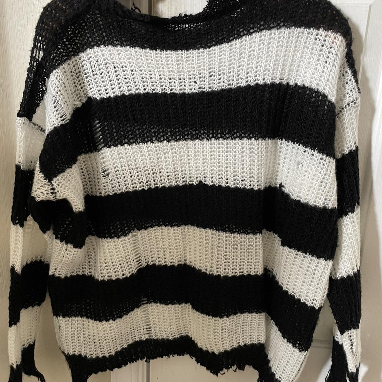 Women's Black and White Jumper | Depop