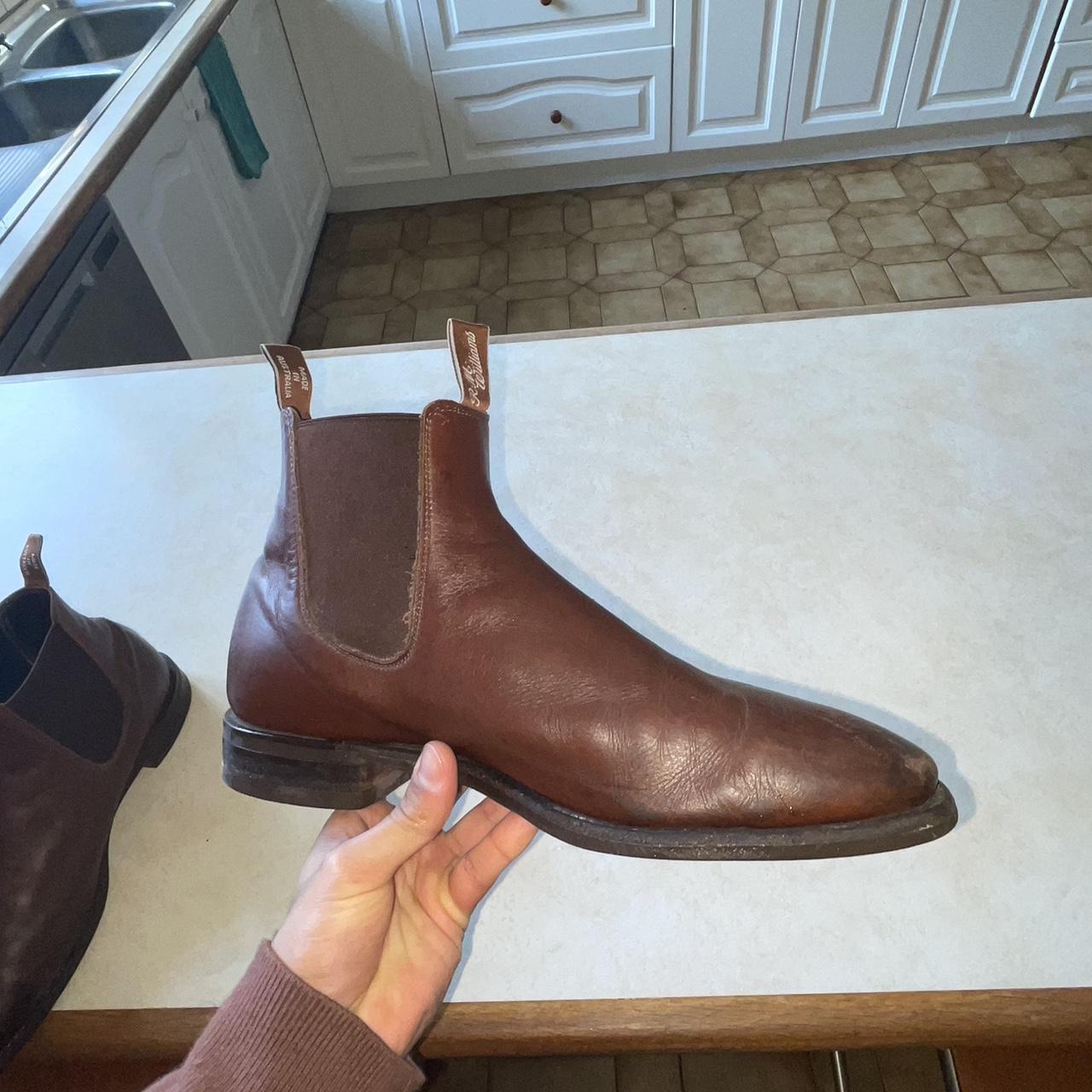 RM Williams Chelsea Boot Colour: Chestnut Size:... - Depop