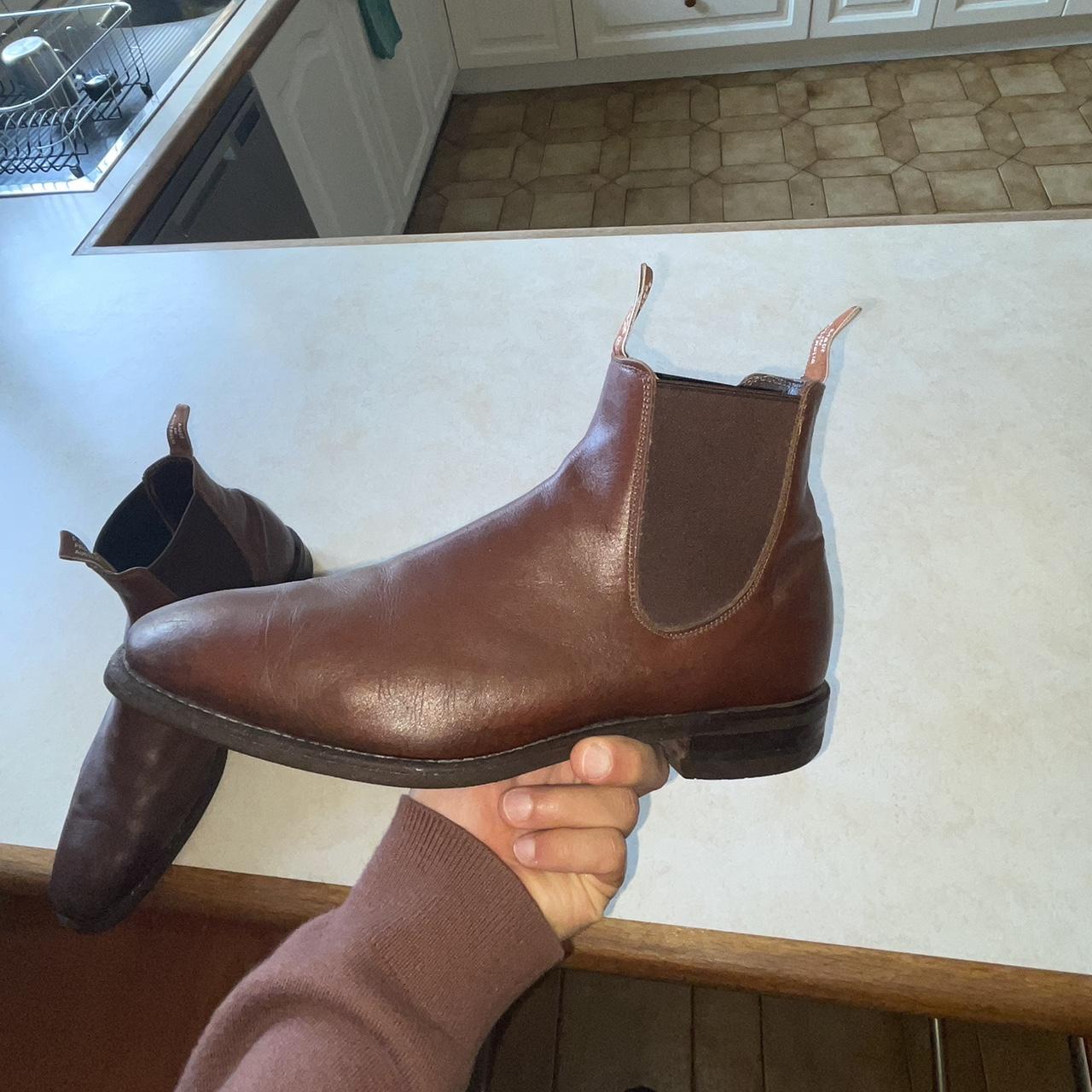 RM Williams Chelsea Boot Colour: Chestnut Size:... - Depop