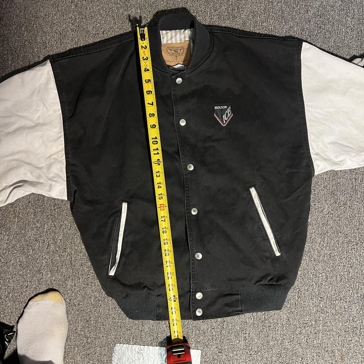 item listed by jujibeaan