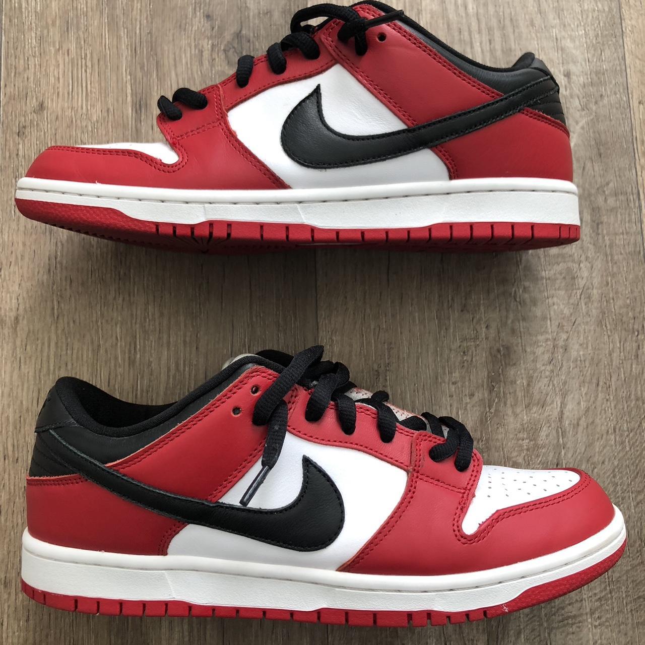 Nike Men's Red and Black Trainers | Depop