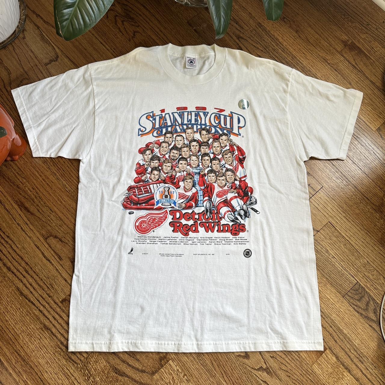 Vintage 1997 Detroit redwings 1997 Stanley cup... - Depop