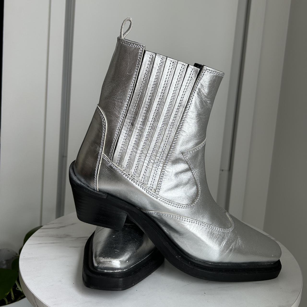 Topshop Miffy leather western ankle boot