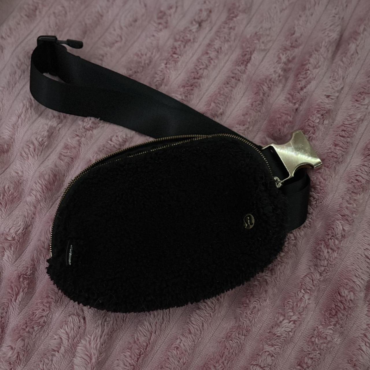 item listed by hadley333r