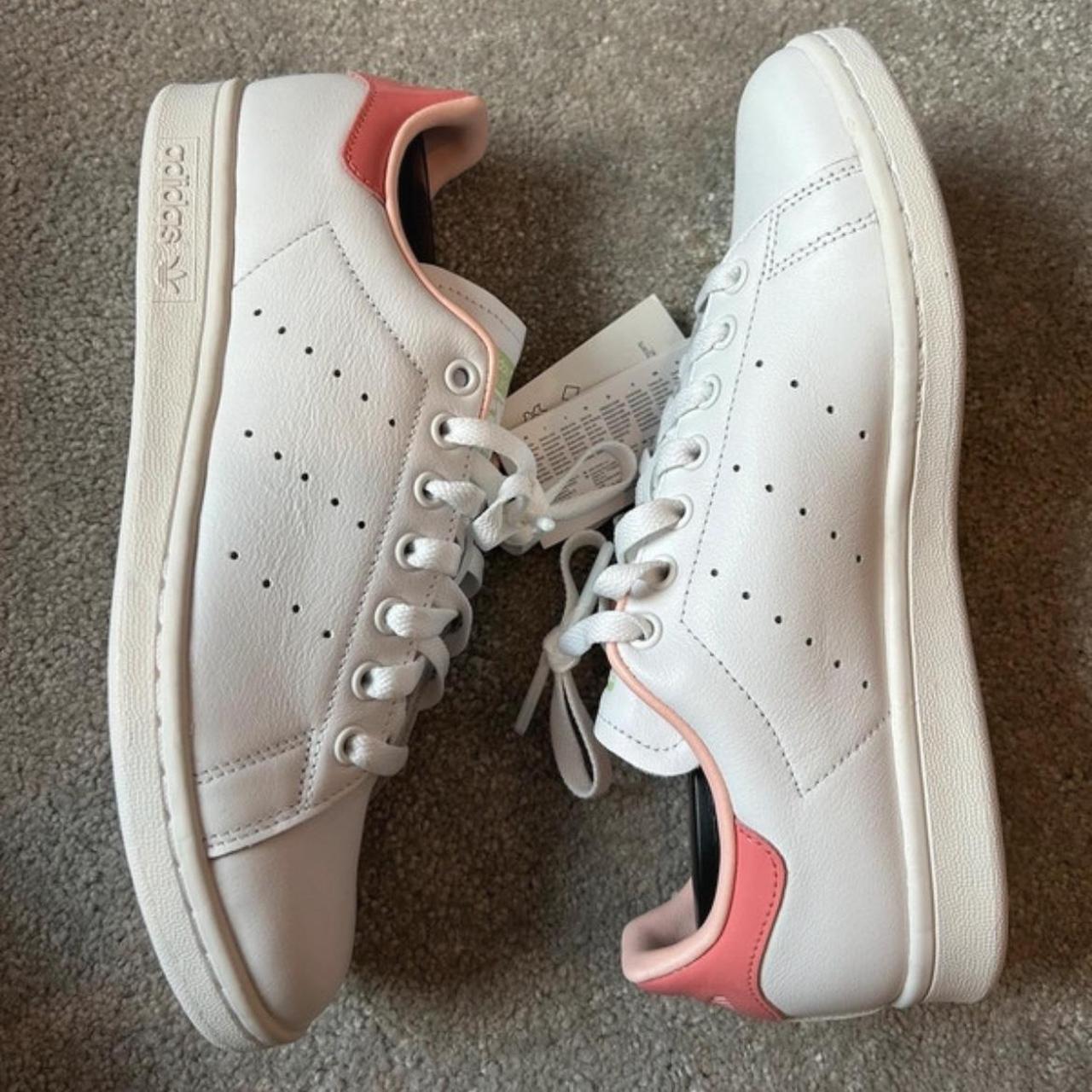 Pink stan smith mens on sale