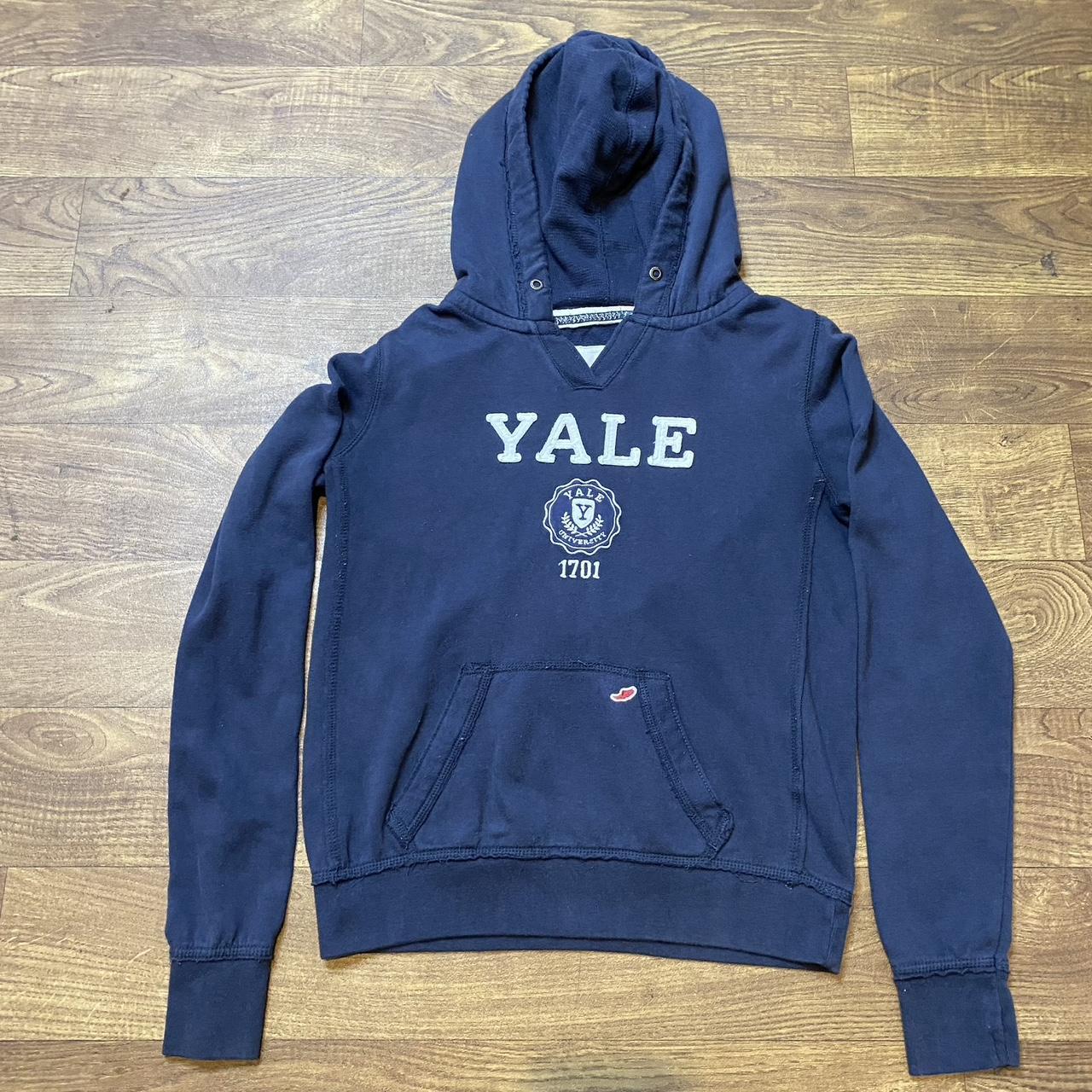 League Collegiate Yale Hoodie Pullover 🐶... Depop