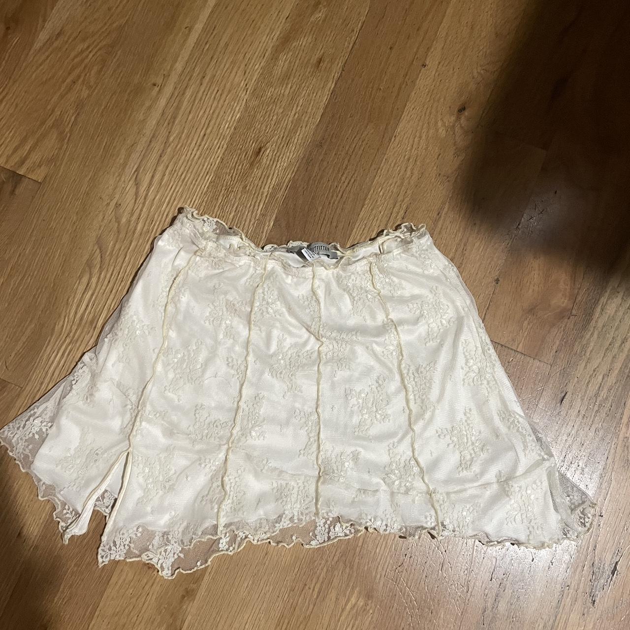 super cute mini white skirt from urban outfitters.... - Depop