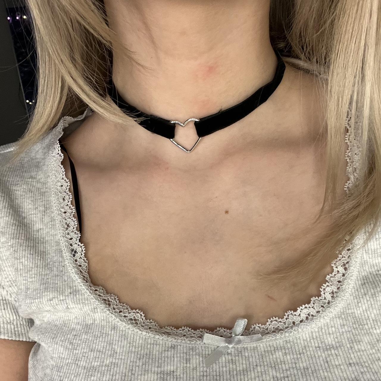 Velvet Ribbon Choker Necklace