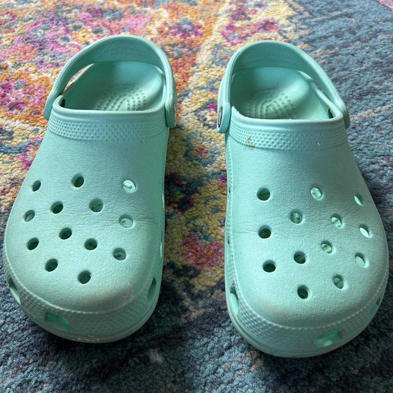 women s size 9 mint crocs. a little dirty but it