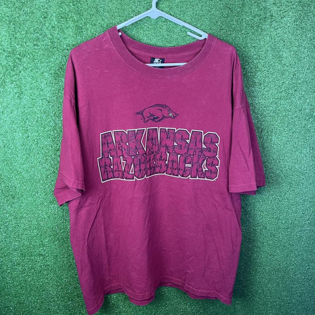 VintaGe Team Starter Arkansas Razorbacks Shirt Size... Depop