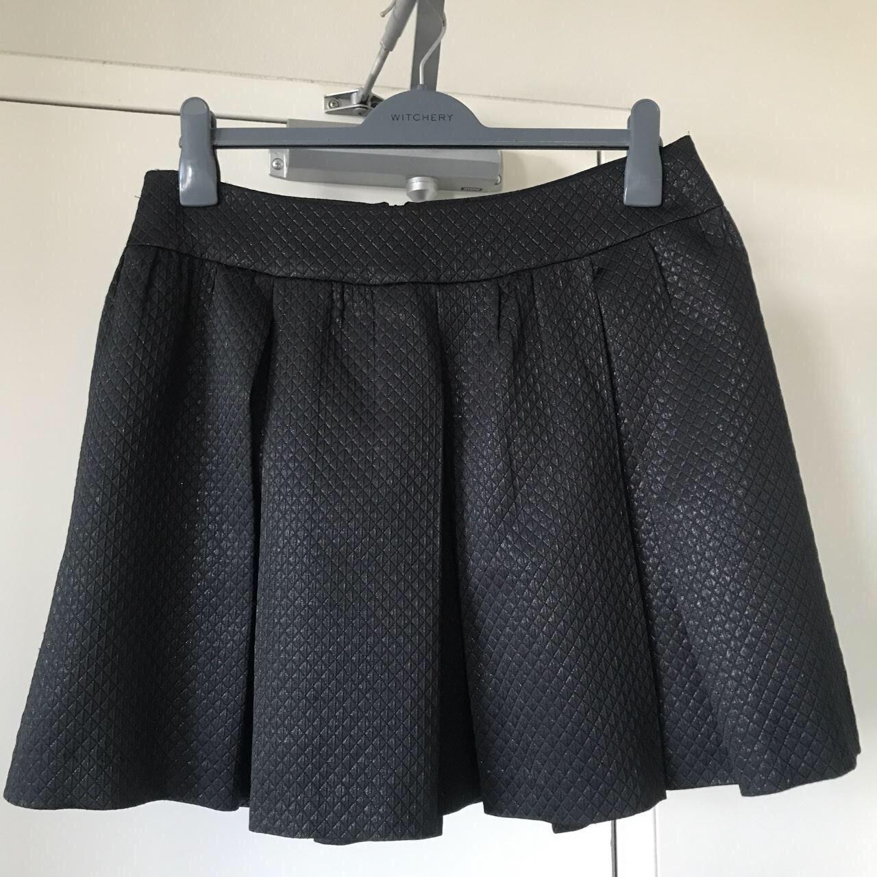 Witchery shiny pleated and quilted mini skirt. Zip... - Depop