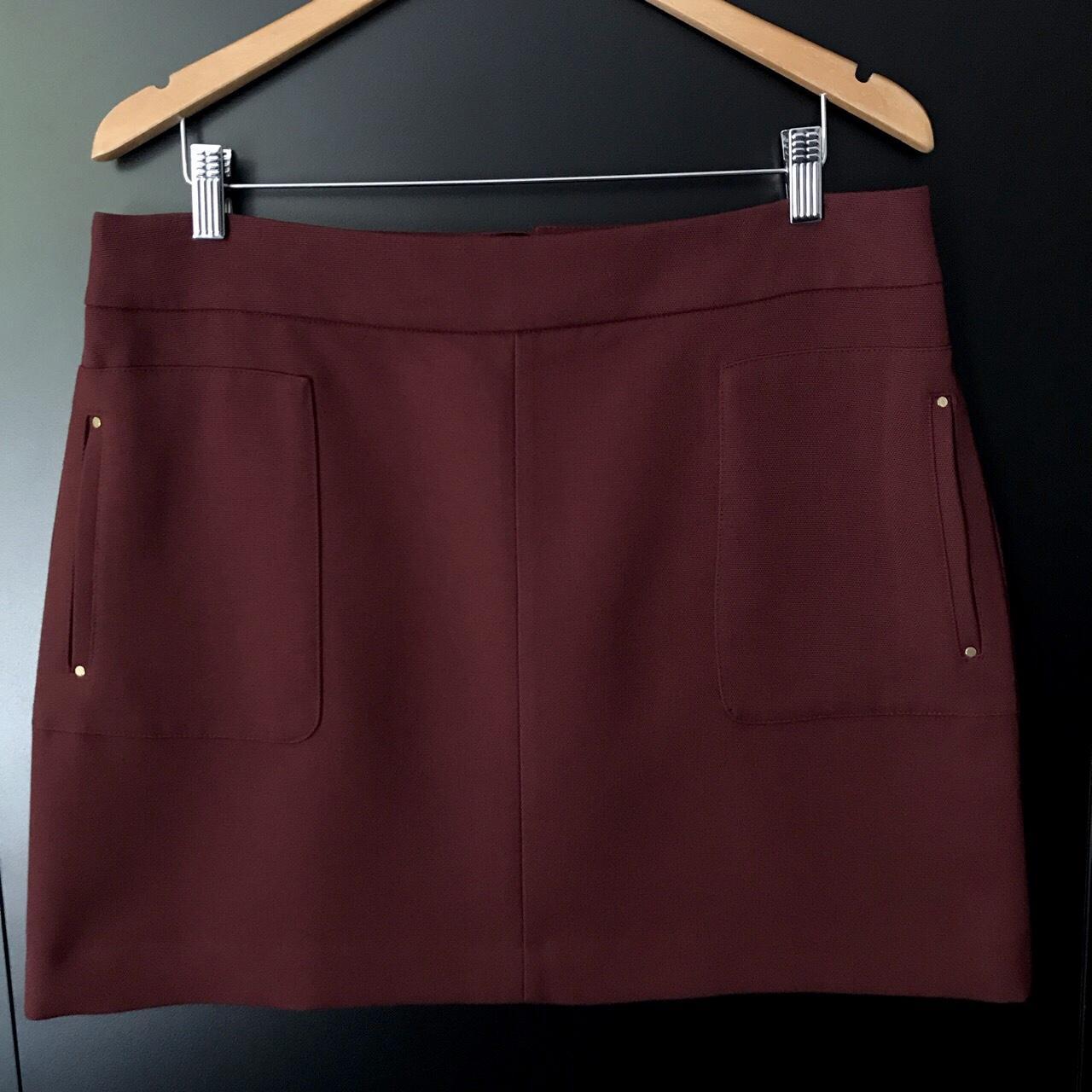 Burgundy mini skirt with zip best sale