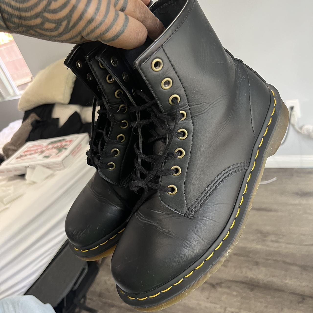 dr martens 1460s