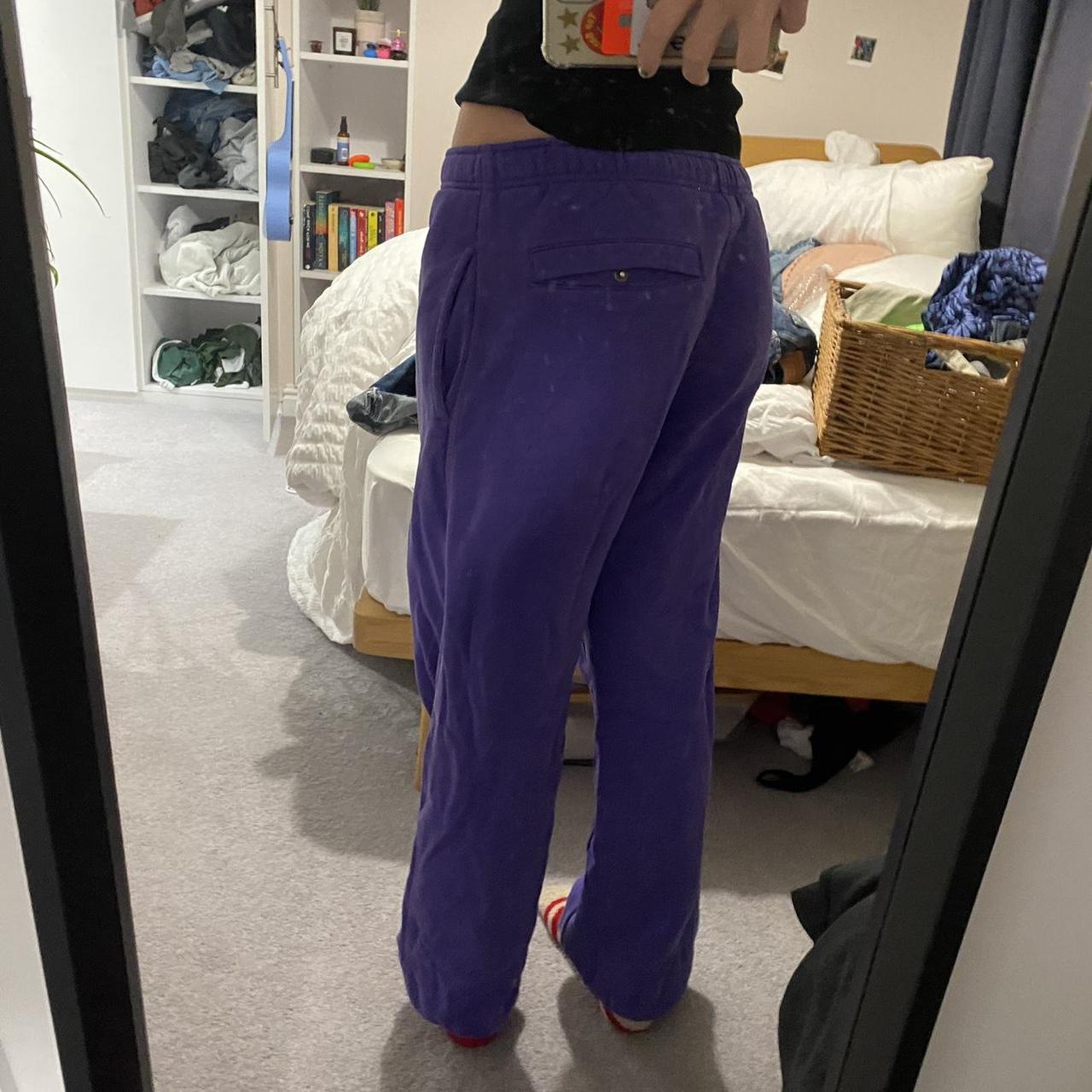 Nike best sale joggers purple