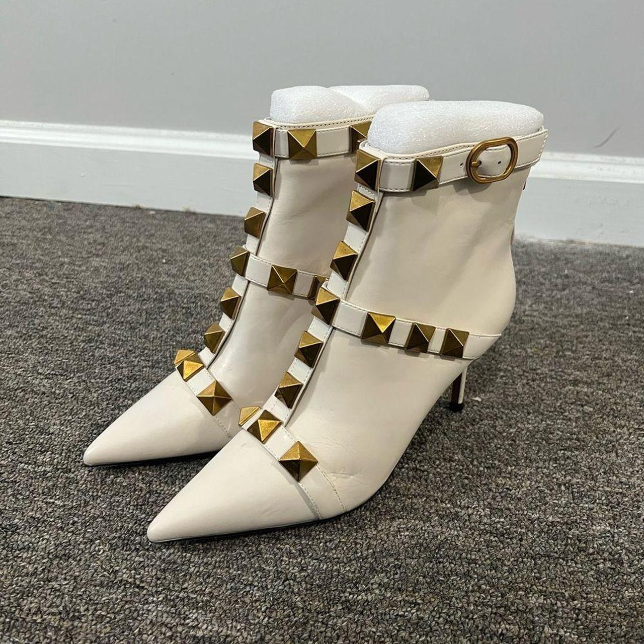 Off white brand heels best sale