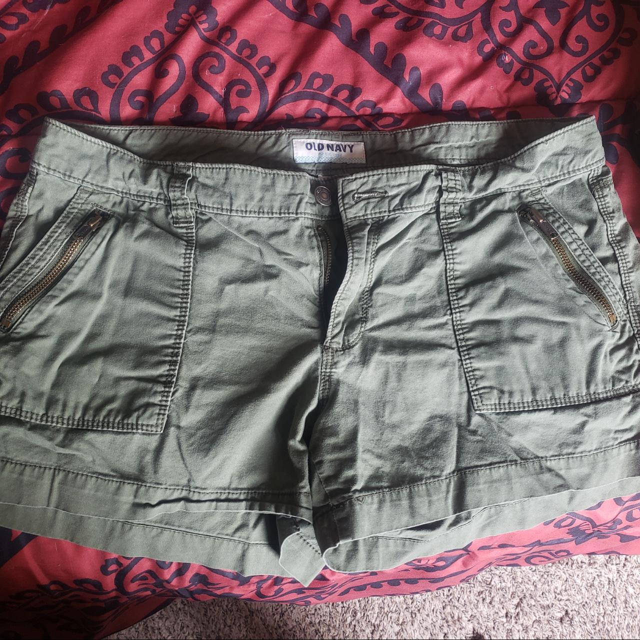 Old Navy Olive Green Women's Cargo Shorts,