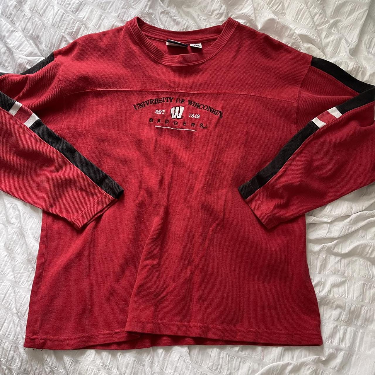 UW Madison Badgers Long Sleeve Size L Great... - Depop