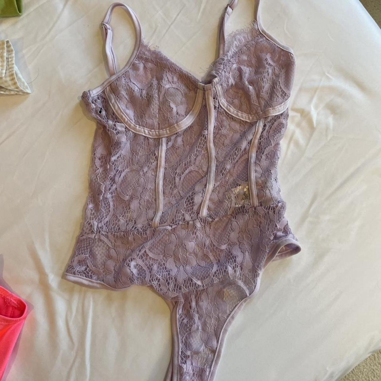 Missguided purple lace bodysuit (size US 4) super... - Depop